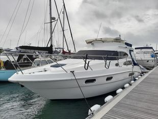 2005 Sealine F37