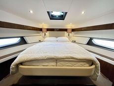 2018 Fairline Squadron 53
