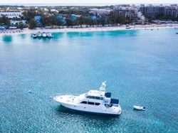 2000 Hatteras Flybridge