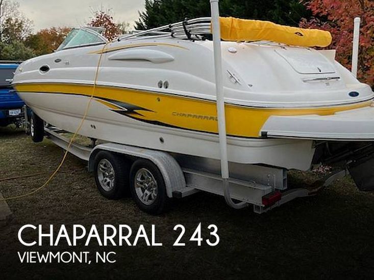 2003 Chaparral 243 sunesta