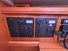 2006 Hunter Legend 38