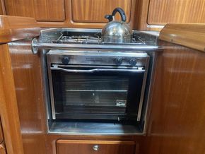 Cooker, 2 burners + oven