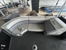 2022 Massimo Marine P23