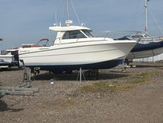 beneteau 710