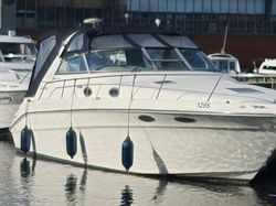 Sea Ray 330 Sundancer