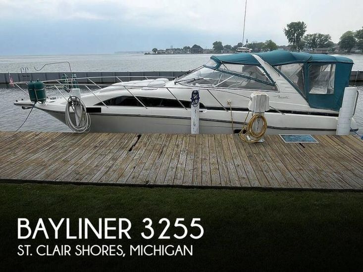 1995 Bayliner 3255 avanti