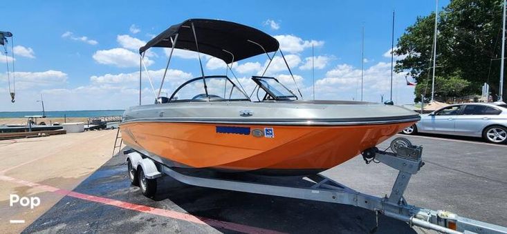 2019 Bayliner element e21