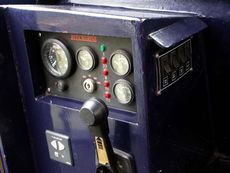 Engine/Bowthruster Controls