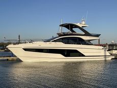 2025 Fairline Squadron 58