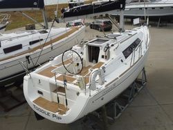 Beneteau Oceanis 31 - Lifting keel