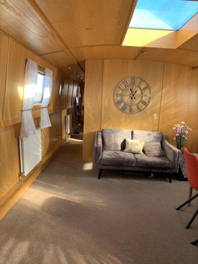Dining area/corridor