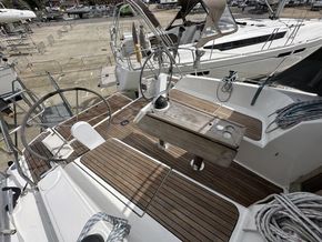 2015 Bavaria Cruiser 37 10