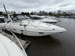 2001 Sealine S34