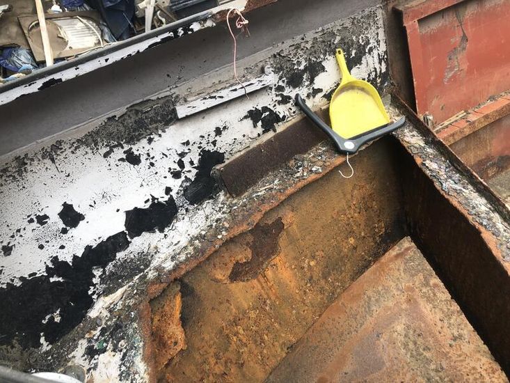 37 Narrowboat hull Project, with new steel sheet