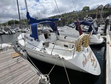 1987 Beneteau First 325