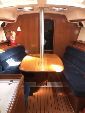 Saloon