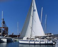 2011 HALLBERG RASSY 48