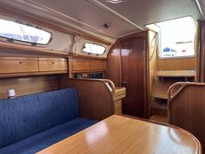 2005 Bavaria 30 Cruiser