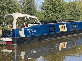 Electric 60 Semi Cruiser Luxury Narrowboat