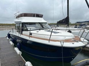 2022 Jeanneau  Merry Fisher 1095 Flybridge