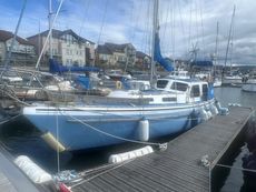 Trident Voyger 35 - 1993 Blue Water Cruiser