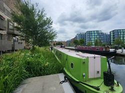 Unique and Colourful 57ft Narrowboat-Scotland