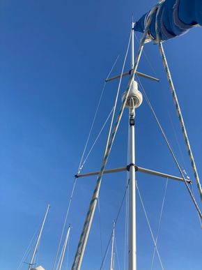 2007 Bavaria 37 Cruiser 11