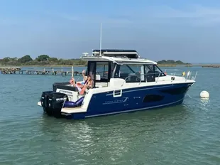2022 Jeanneau Merry Fisher 1095 Coupé