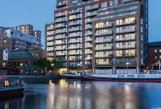 Waterspace Living Lexington 70