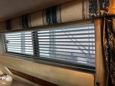 1992 Sea Ray 350 Express Bridge