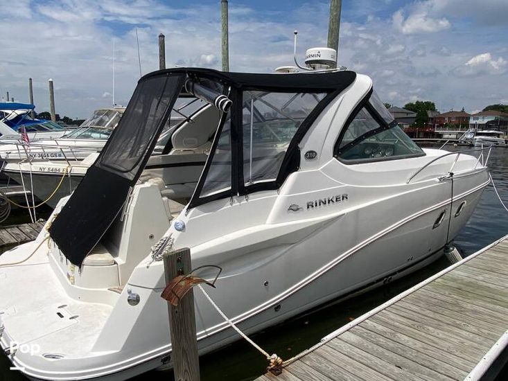 2011 Rinker 310 ec