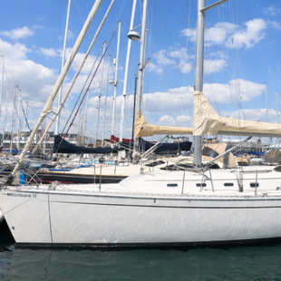 2000 Hanse 371