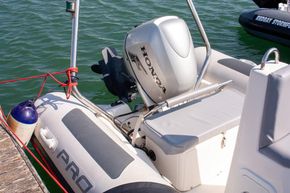 2007 Zodiac Pro 12 Man 8
