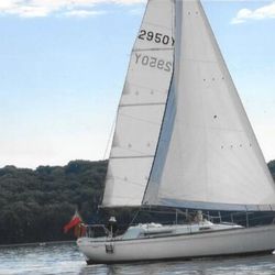 Nicholson 31 launched in 1976