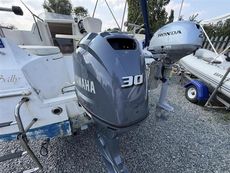 2010 Quicksilver 470 Cruiser