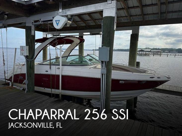 2005 Chaparral 256 ssi