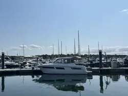 2016 Jeanneau Merry Fisher 855 Offshore