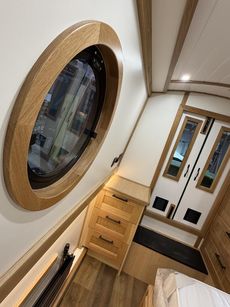 BESPOKE BOAT CO 57FT NARROWBOAT 2027