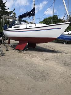 1985 SADLER 26 BILGE KEEL YACHT
