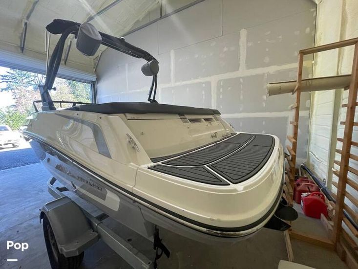 2020 Bayliner vr5