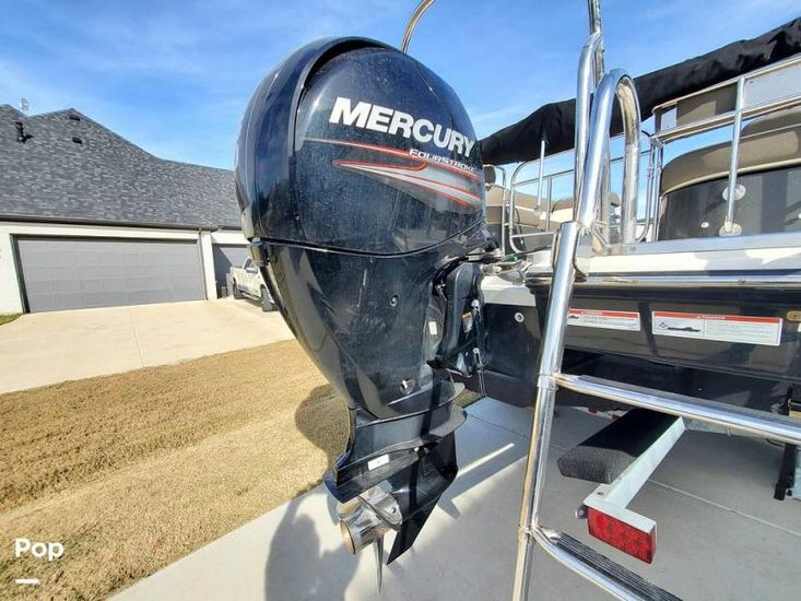 2019 Bayliner element xr7