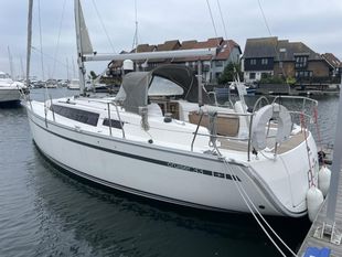2016 Bavaria Cruiser 33
