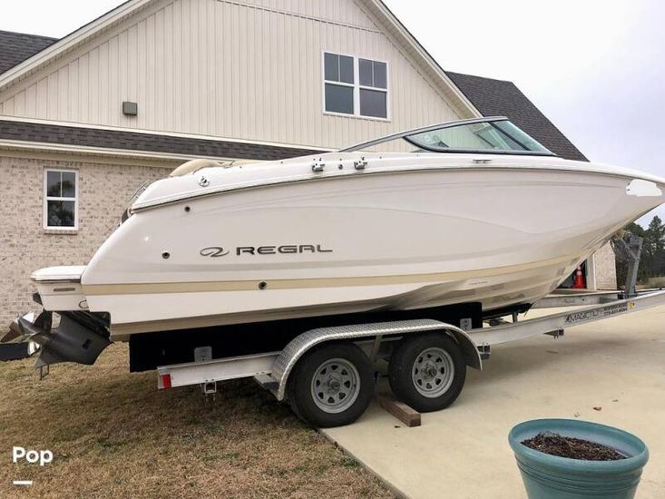 2018 Regal 22 fasdeck