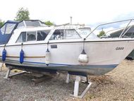 1976 Eastwood 24