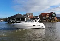 1996 Sealine S28