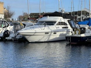 1999 Sealine F36