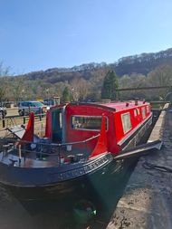 British Shipbuilders 60 ft by 11 ft Live aboard Canal Boat