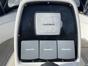 2006 Bavaria Cruiser 30 10