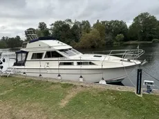 1987 Princess 33