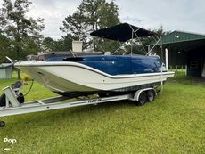 2017 Bayliner Element XR7
